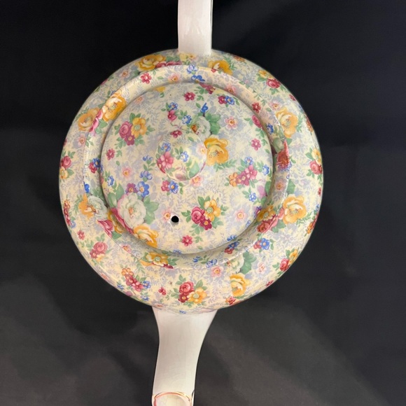 RARE FIND - VINTAGE BONE CHINA LORD NELSON CHINTZ ROSE TIME TEAPOT 
1920's - Picture 8 of 10